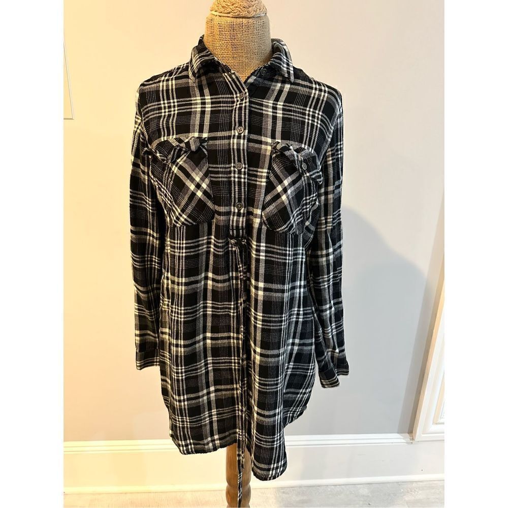 Thyme black white maternity tunic top- sz small-long sleeve